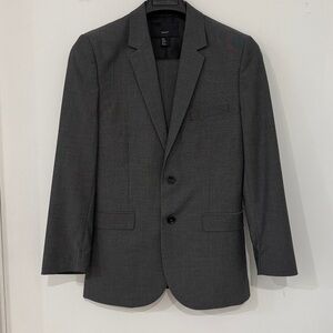 UNBEATABLE DEAL - H&M GREY Blazer w Brooks Brother Suit Pants